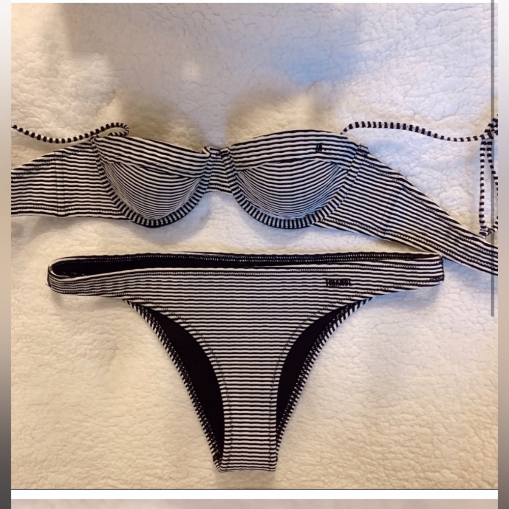 Triangl bikini top